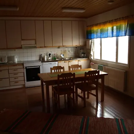 Inn Koirasalmen Luontotupa *