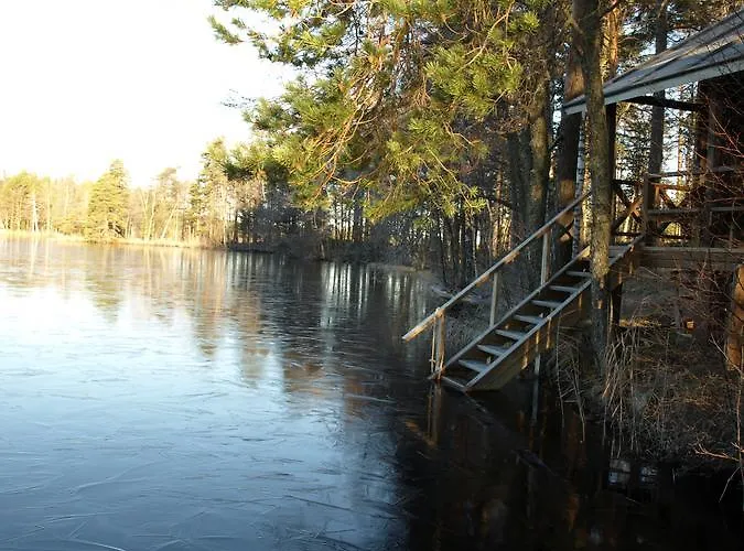 Koirasalmen Luontotupa * Kivijärvi
